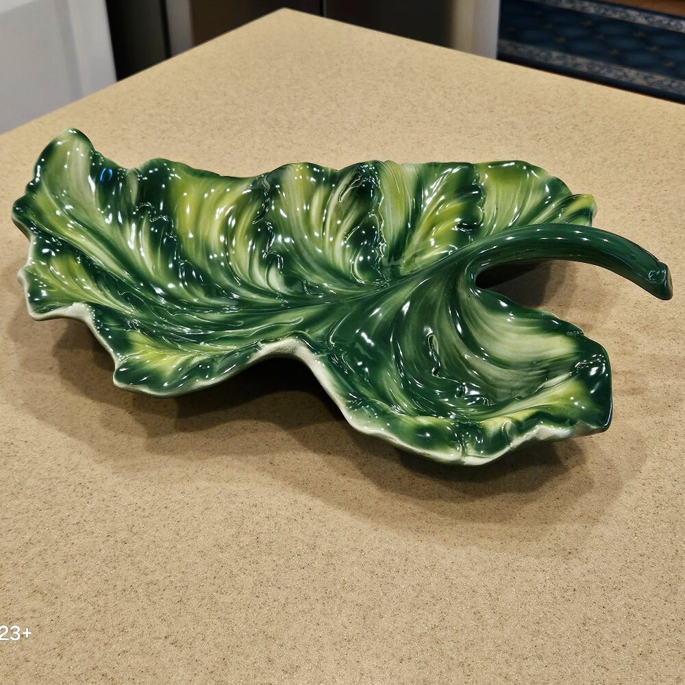 VINTAGE ITALIAN MAJOLICA VIETRI GREEN FOLIAGE CABBAGE LEAF SERVING DISH BOWL
